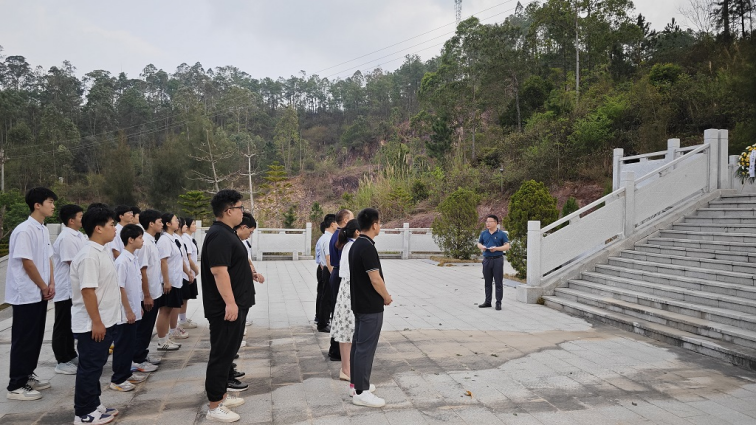 祭英烈傳紅色基因，擔使命踐行復興夢——惠州理工學校開展清明祭英烈活動314.png